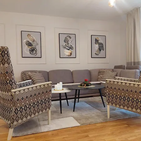Royal I Apartment Bijeljina